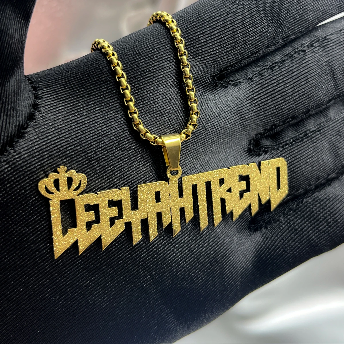 Personalized Frosted Engraved Necklace Detachable Pendant - Image 3