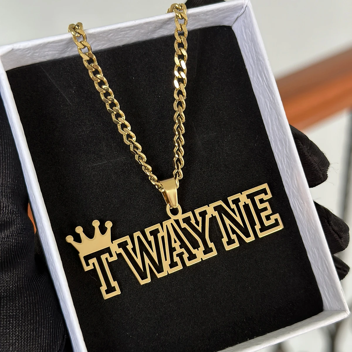 Personalized Name Plate Necklace Hollow Out Name Initial Crown - Image 2